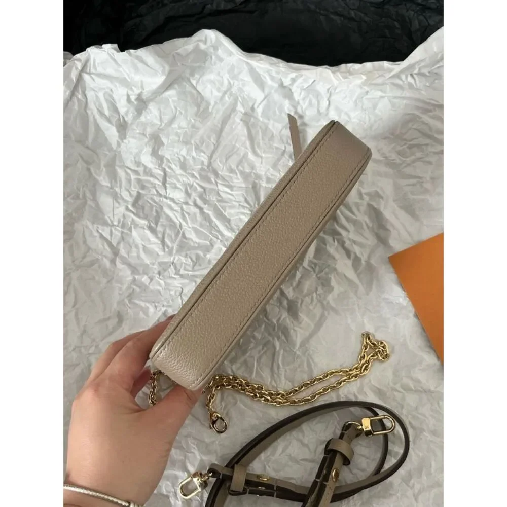 Louis Vuitton Women Pre-Loved Bag Very Good Condition - Picture 4 of 8